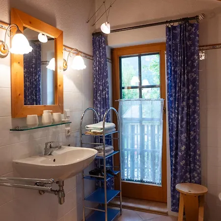 Apartment Haus Enzian