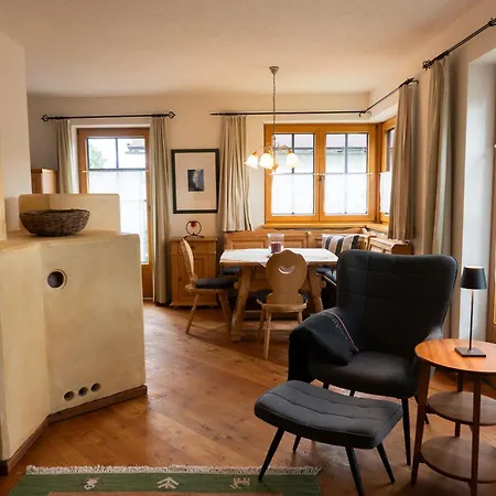 Haus Enzian Seefeld in Tirol