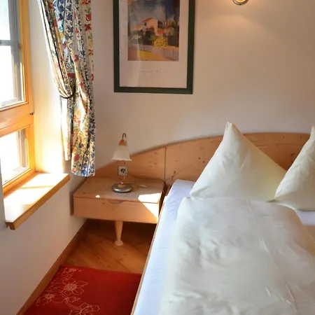 Haus Enzian Apartment Seefeld in Tirol