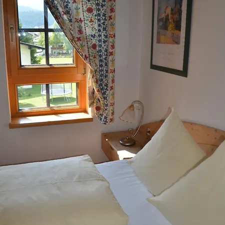 Apartment Haus Enzian *