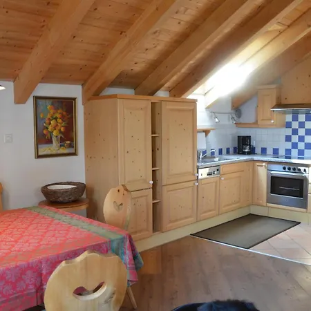Apartment Haus Enzian *